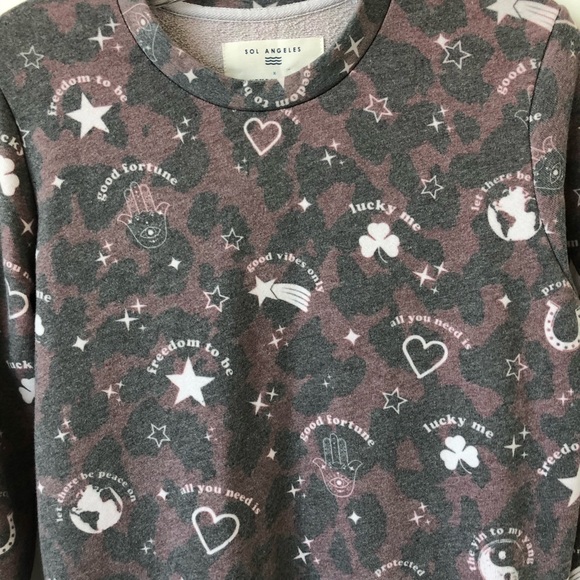 Sol Angeles Good Vibe Pullover Anthropologie NWT - Picture 6 of 9